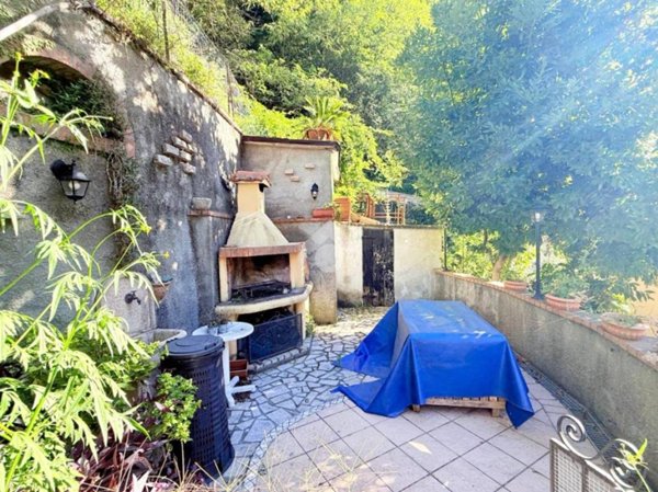 appartamento in vendita a Genova in zona Sestri Ponente