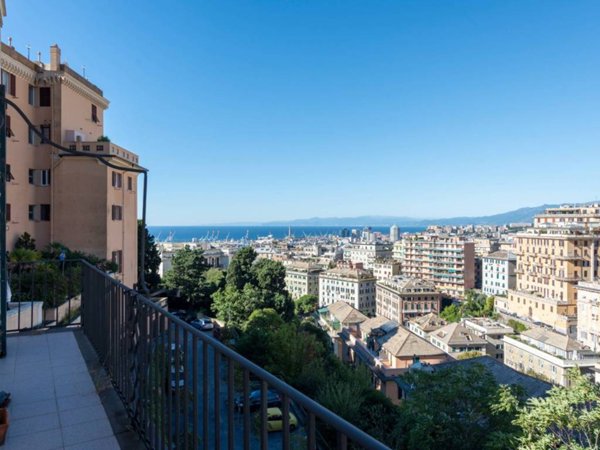 appartamento in vendita a Genova in zona Castelletto
