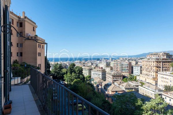 appartamento in vendita a Genova in zona Castelletto