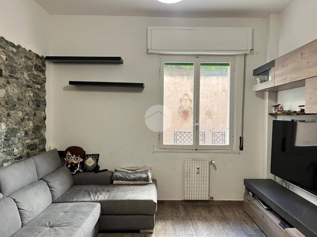 appartamento in vendita a Genova in zona Marassi