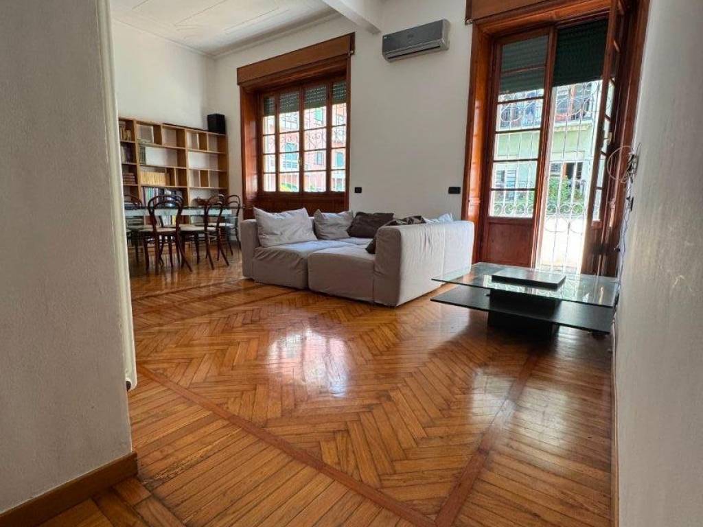 appartamento in vendita a Genova in zona Albaro