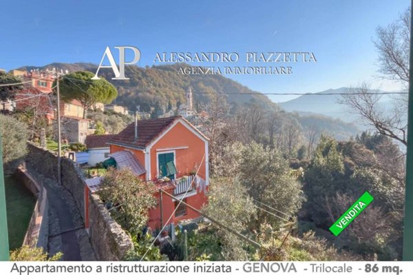 appartamento in vendita a Genova in zona Molassana