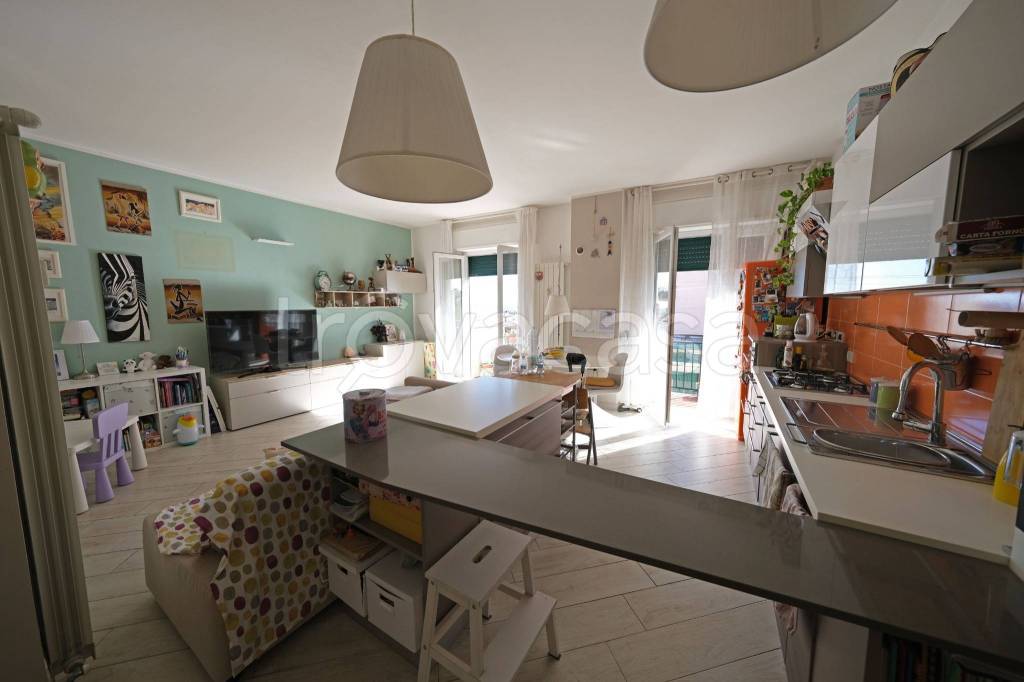 appartamento in vendita a Genova in zona Sampierdarena