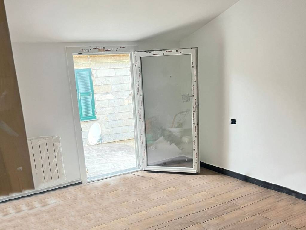 appartamento in vendita a Genova in zona Quezzi