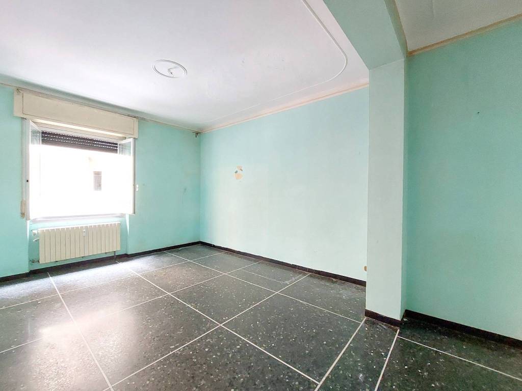 appartamento in vendita a Genova in zona Sampierdarena