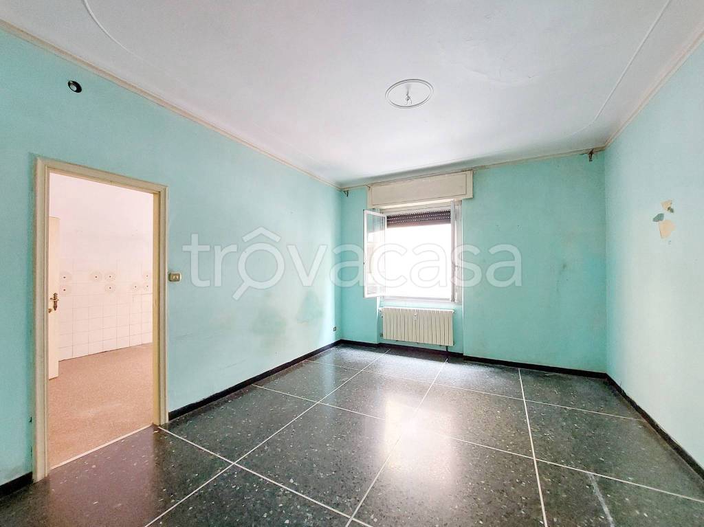 appartamento in vendita a Genova in zona Sampierdarena