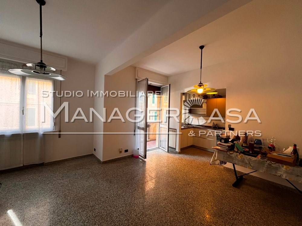 appartamento in vendita a Genova in zona Sampierdarena