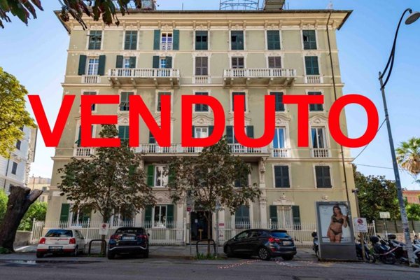 appartamento in vendita a Genova in zona Castelletto