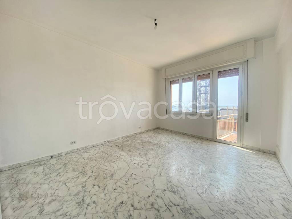 appartamento in vendita a Genova in zona Multedo