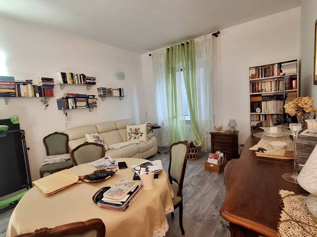 appartamento in vendita a Genova in zona Palmaro / Pra'