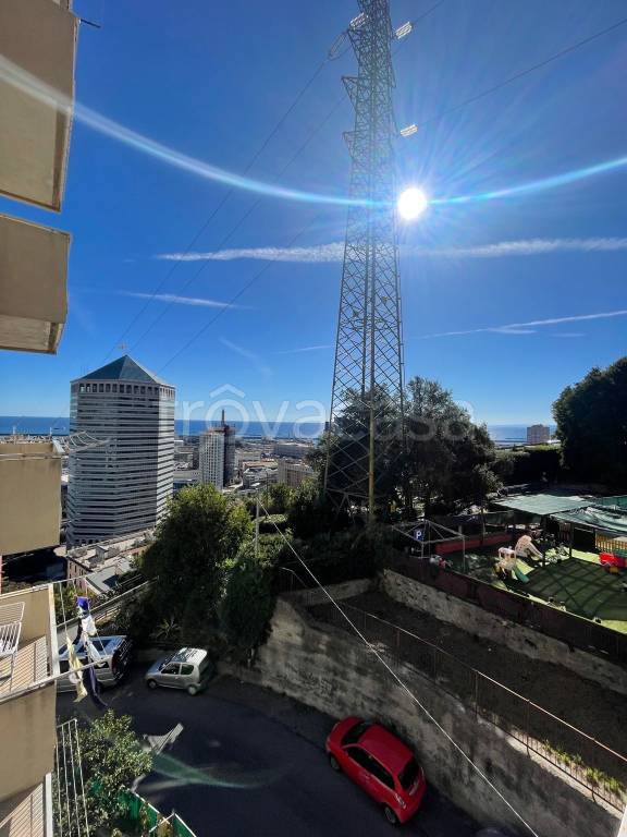 appartamento in vendita a Genova in zona DiNegro
