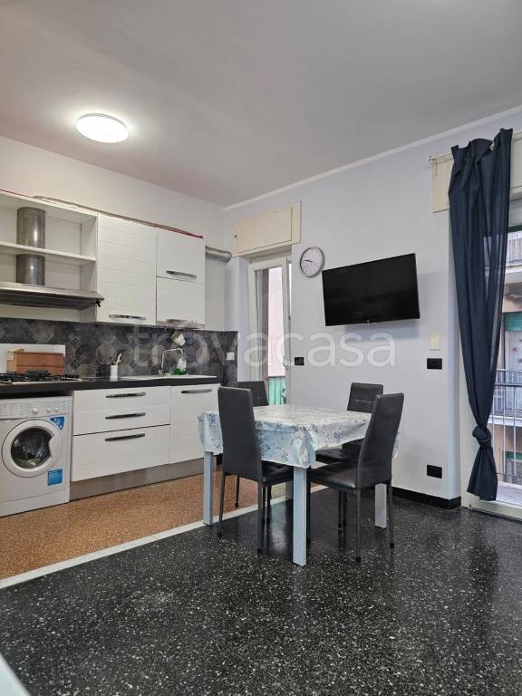 appartamento in vendita a Genova in zona Sampierdarena