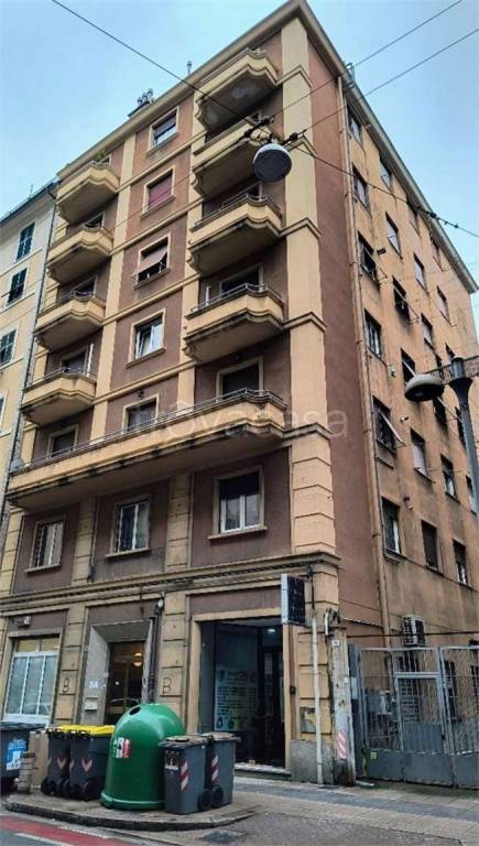 appartamento in vendita a Genova in zona Rivarolo