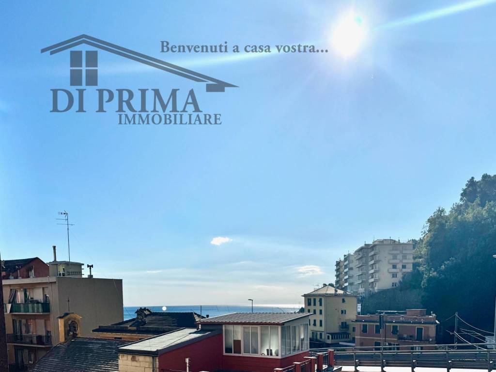 appartamento in vendita a Genova in zona Crevari