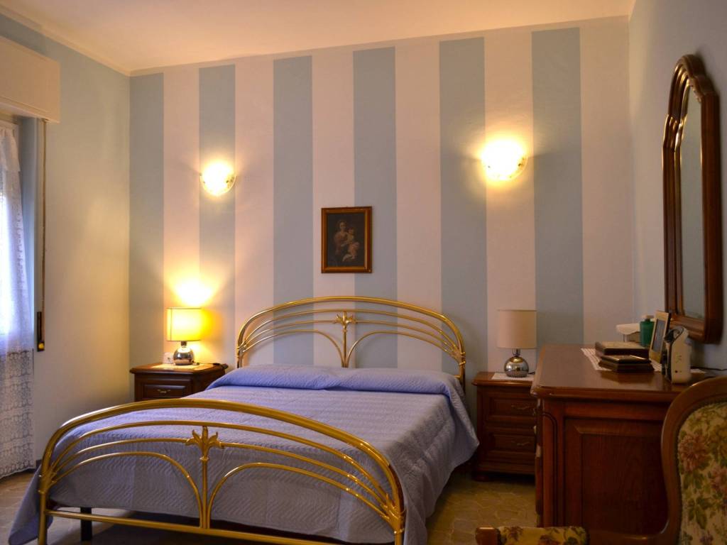 appartamento in vendita a Genova in zona Quezzi