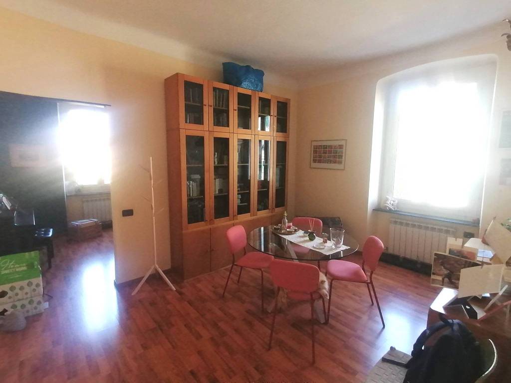 appartamento in vendita a Genova in zona Foce