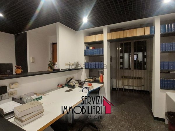 appartamento in vendita a Genova in zona Marassi