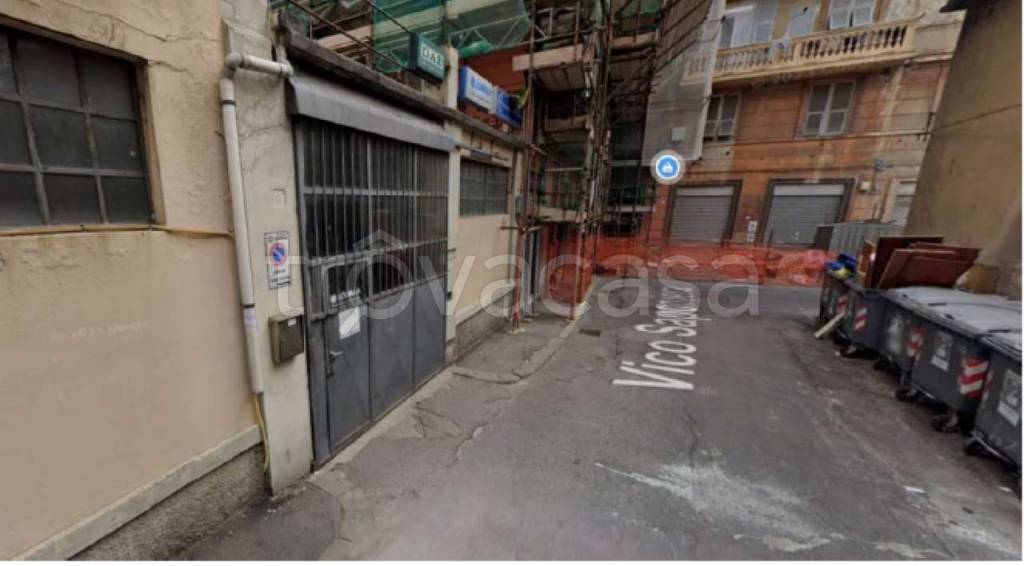negozio in vendita a Genova in zona Cornigliano