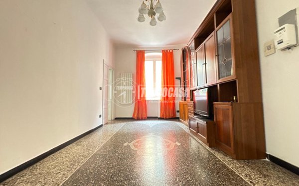 appartamento in vendita a Genova in zona Rivarolo