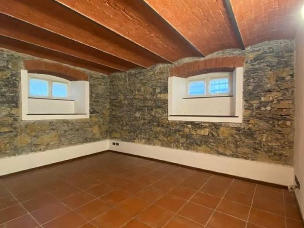 appartamento in vendita a Genova in zona Castelletto