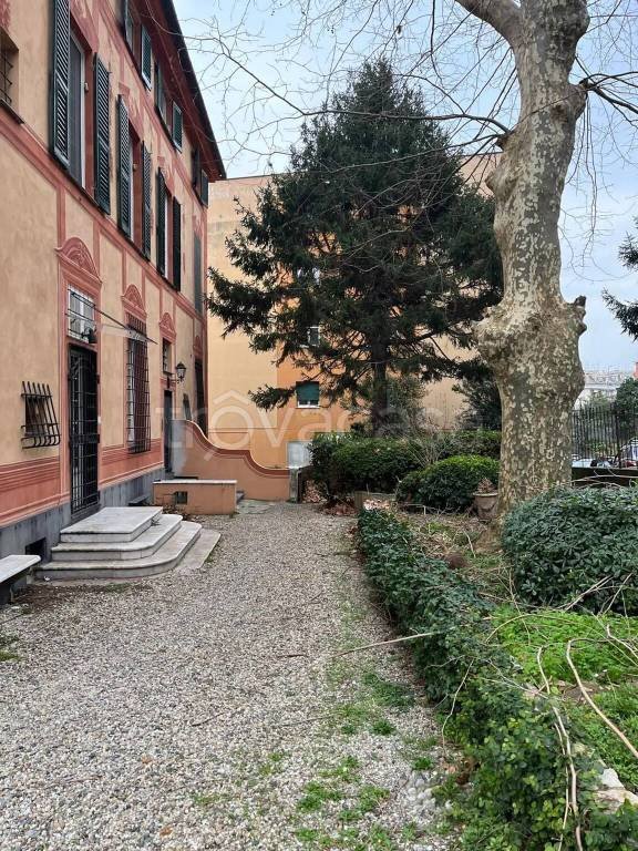 appartamento in vendita a Genova in zona San Martino