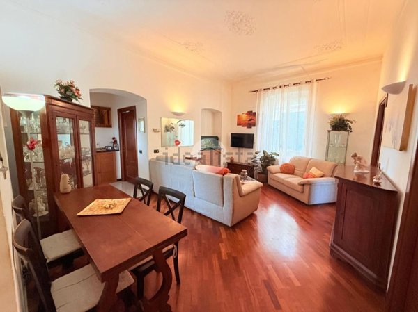 appartamento in vendita a Genova in zona Sestri Ponente