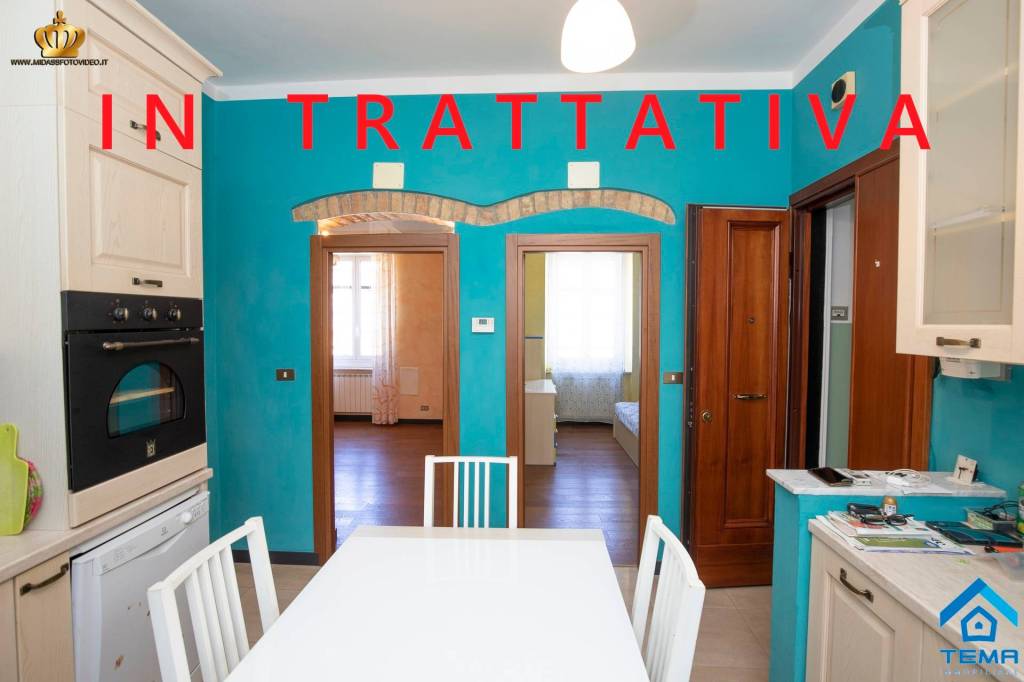 appartamento in vendita a Genova in zona Staglieno