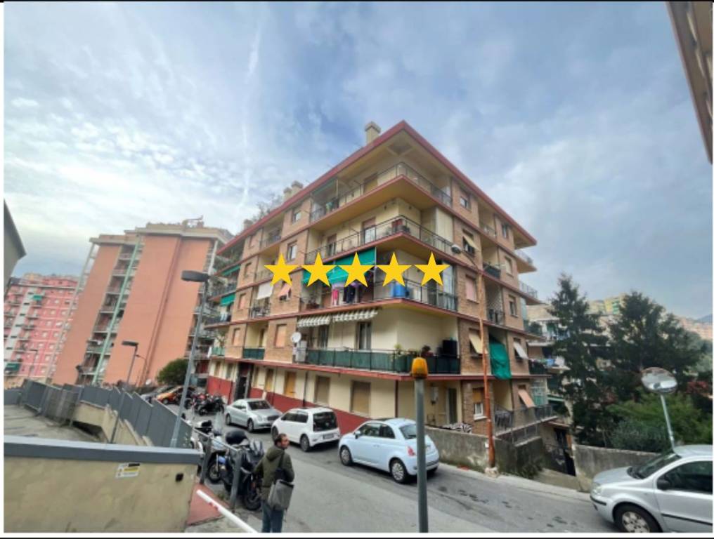 appartamento in vendita a Genova in zona Quezzi