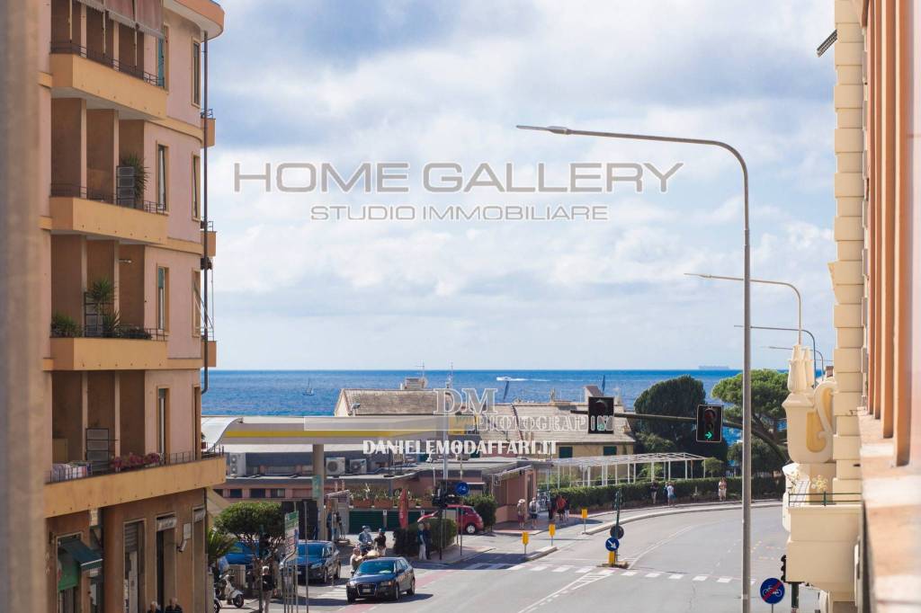 appartamento in vendita a Genova in zona Albaro