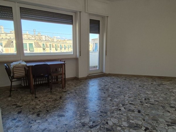 appartamento in vendita a Genova in zona Sampierdarena