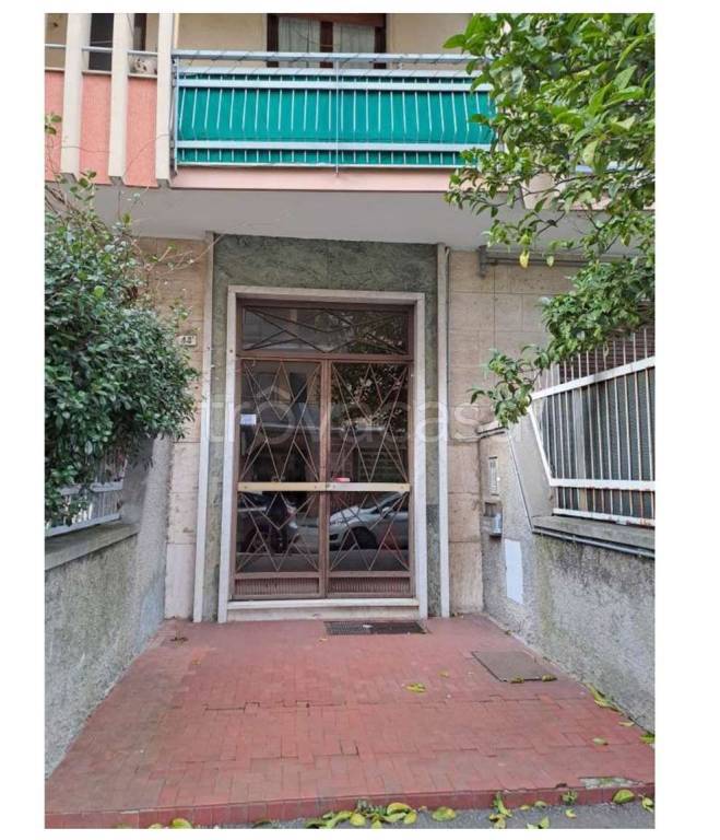 appartamento in vendita a Genova in zona Marassi