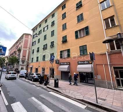 appartamento in vendita a Genova in zona Certosa
