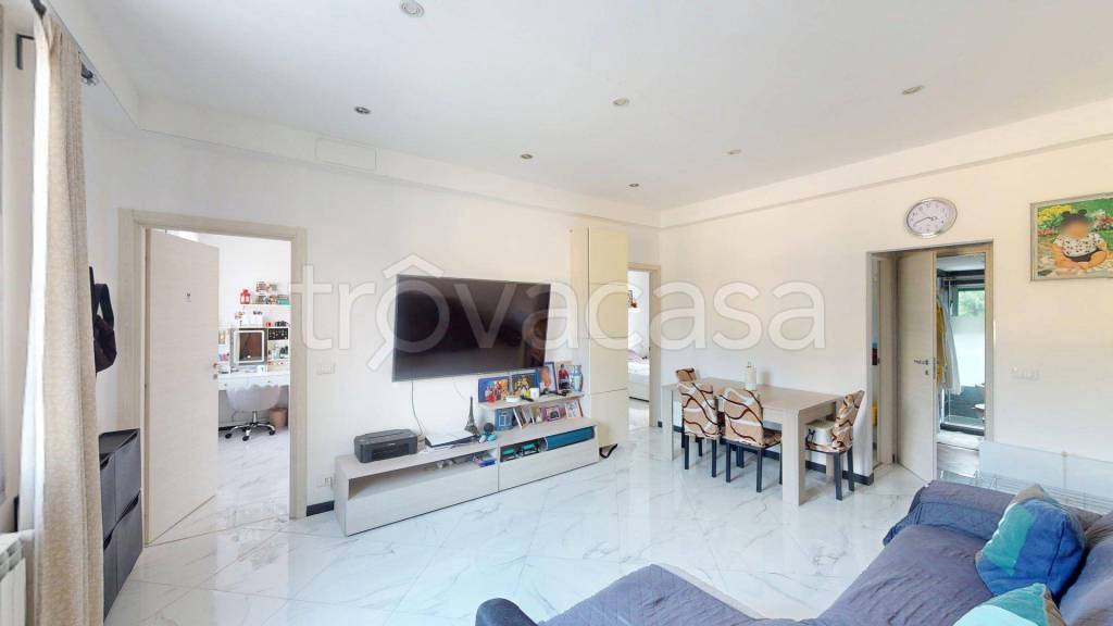 appartamento in vendita a Genova in zona Molassana