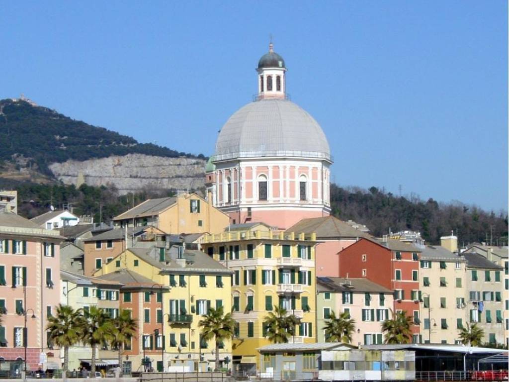 negozio in vendita a Genova in zona Pegli