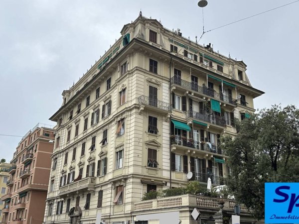negozio in vendita a Genova in zona San Fruttuoso