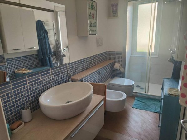 appartamento in vendita a Genova in zona Certosa