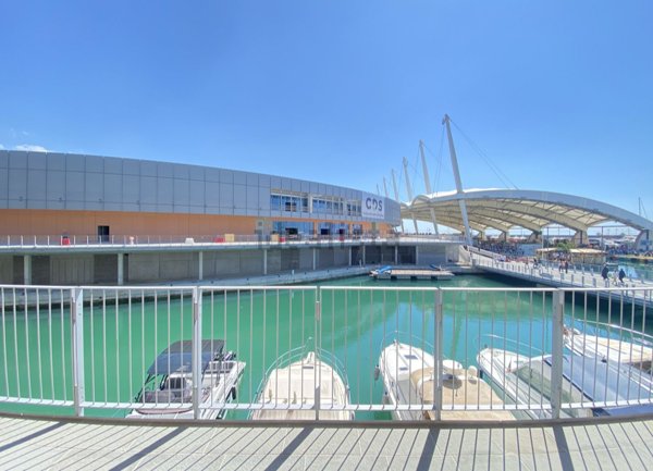 appartamento in vendita a Genova in zona Carignano