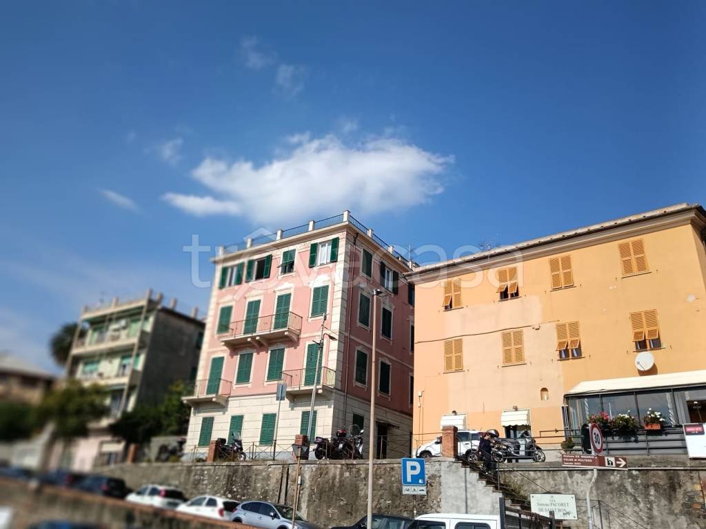 negozio in vendita a Genova in zona Multedo