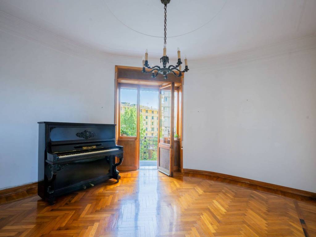 appartamento in vendita a Genova in zona Pegli
