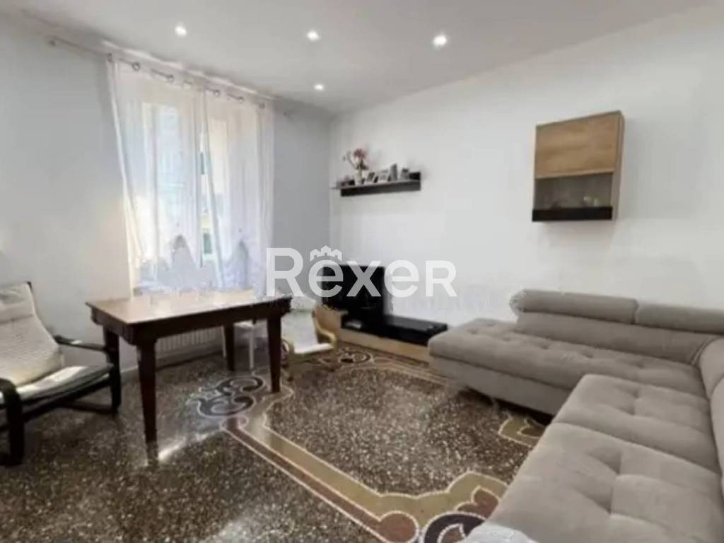 appartamento in vendita a Genova in zona Sampierdarena
