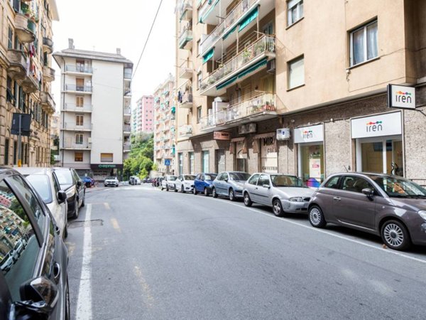 appartamento in vendita a Genova in zona Marassi