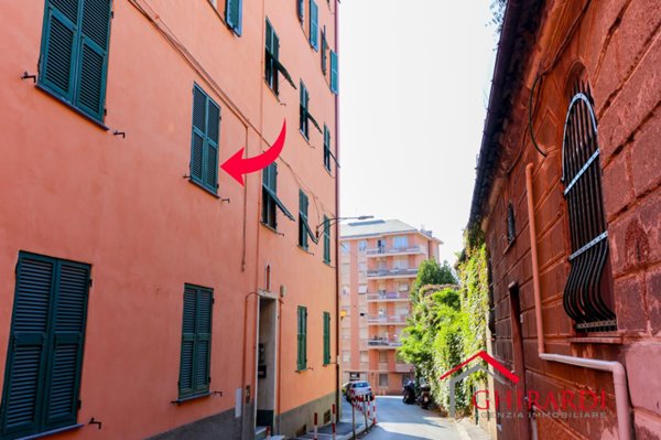 appartamento in vendita a Genova in zona Sestri Ponente