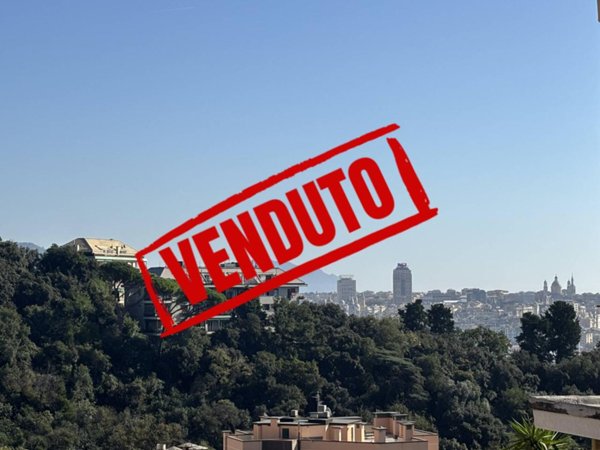 appartamento in vendita a Genova in zona Oregina