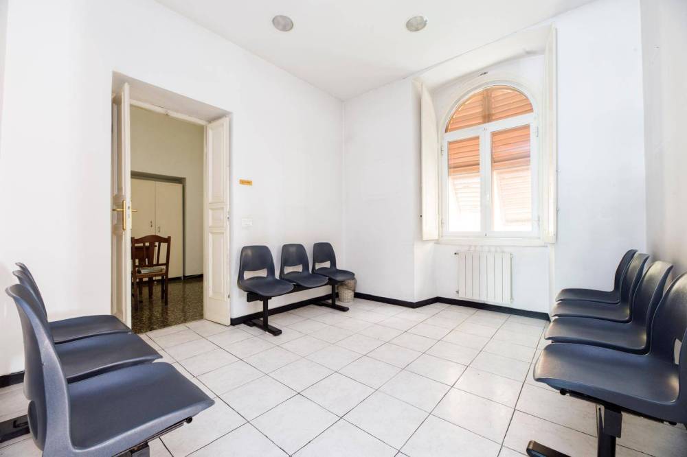 appartamento in vendita a Genova in zona Oregina