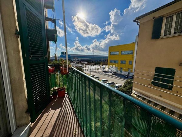 appartamento in vendita a Genova in zona Cornigliano