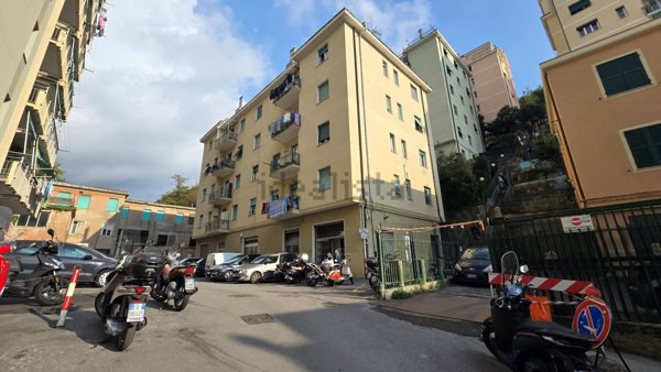 appartamento in vendita a Genova in zona San Fruttuoso