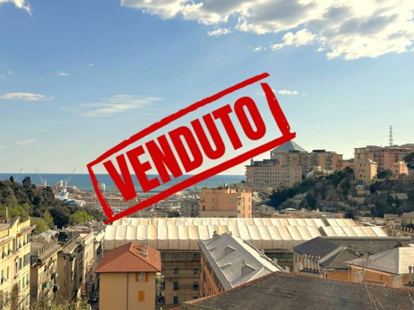 appartamento in vendita a Genova in zona Oregina