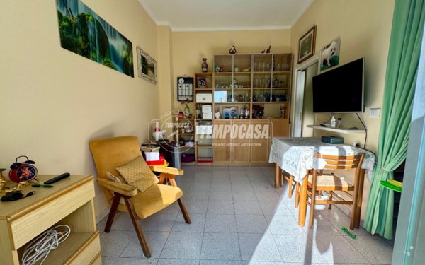 appartamento in vendita a Genova in zona Sestri Ponente