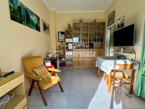 appartamento in vendita a Genova in zona Sestri Ponente