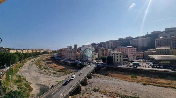 appartamento in vendita a Genova in zona Marassi